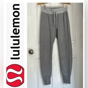 ✨Lululemon Gray Jogger Pants Women’s Size 4✨
